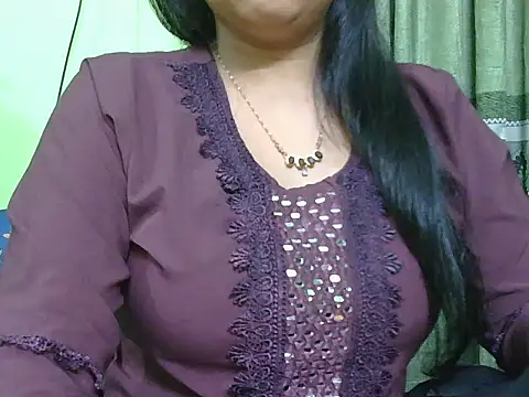 Snapshot of fairy_queen07 chatting on 05-01-26, 07:19 fairy queen07 online show from 05-01-26, 07:19