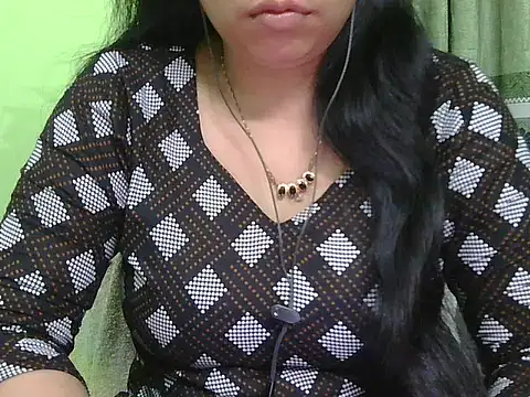 Snapshot of fairy_queen07 chatting on 05-15-26, 07:56 fairy queen07 online show from 05-15-26, 07:56