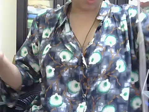 fairy queen07 online show from 10-19-25, 06:32