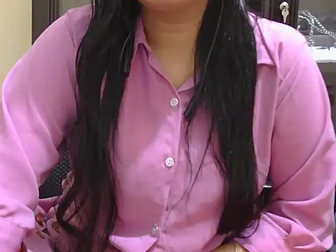 Snapshot of fairy_queen07 chatting on 02-13-26, 11:43 fairy queen07 online show from 02-13-26, 11:43