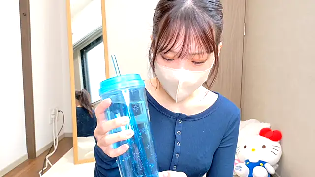 Snapshot of riri__nyan_o0 chatting on 02-20-26, 05:15 riri nyan o0 online show from 02-20-26, 05:15