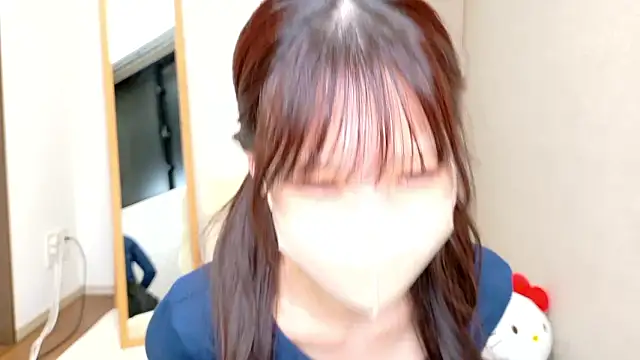 Snapshot of riri__nyan_o0 chatting on 02-15-26, 08:46 riri nyan o0 online show from 02-15-26, 08:46