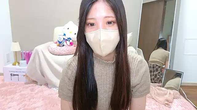 Snapshot of riri__nyan_o0 chatting on 06-19-26, 10:36 riri nyan o0 online show from 06-19-26, 10:36