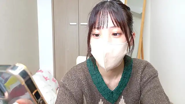 riri  nyan o0 online show from 04-06-26, 11:11