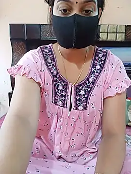 Snapshot of Priyanka_Pal chatting on 06-27-26, 01:33 Priyanka Pal online show from 06-27-26, 01:33