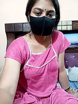 Priyanka Pal online show from 12-18-25, 01:00