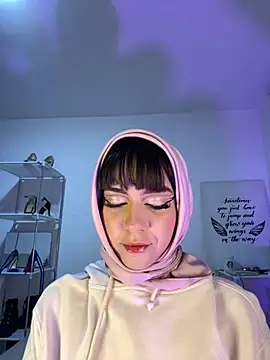 Snapshot of AriaBlush_18 chatting on 09-13-25, 11:16 AriaBlush 18 online show from 09-13-25, 11:16