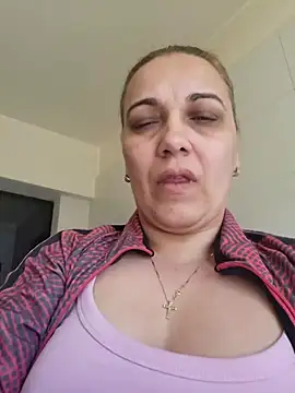 PalomaDesireee online show from 04-23-26, 07:37