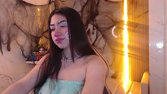 Snapshot of Sophia_tf chatting on 10-16-25, 01:30 Sophia tf online show from 10-16-25, 01:30