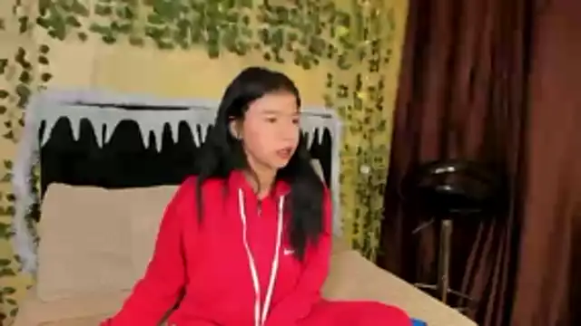 Tiffany Nm online show from 12-19-25, 01:13