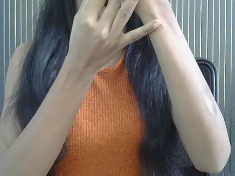 Snapshot of Exotic_Shikha chatting on 03-28-26, 02:45 Exotic Shikha online show from 03-28-26, 02:45