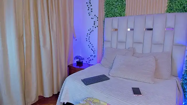 Jade Nmm online show from 02-12-26, 12:38