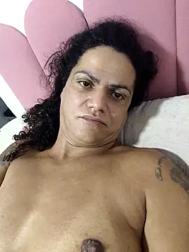 Snapshot of fabiolabarros chatting on 01-09-26, 02:18 fabiolabarros online show from 01-09-26, 02:18