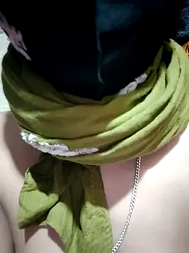 maya-Couple19 online show from 09-10-25, 06:29