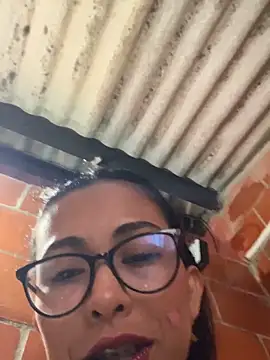 Emma  cumlovee online show from 06-17-26, 11:53