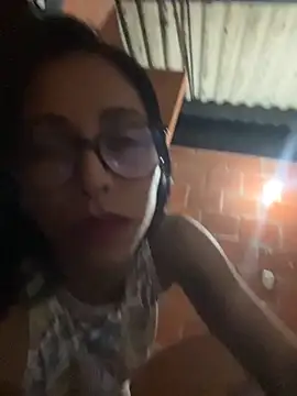 Emma  cumlovee online show from 10-07-25, 12:33