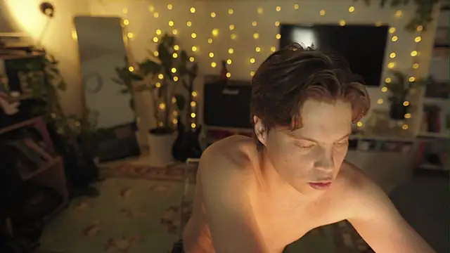 RusBradPitt online show from 06-12-26, 02:26