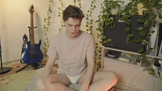 RusBradPitt online show from 02-18-26, 02:57