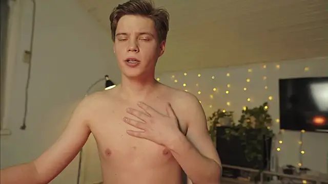 RusBradPitt online show from 02-20-26, 02:52