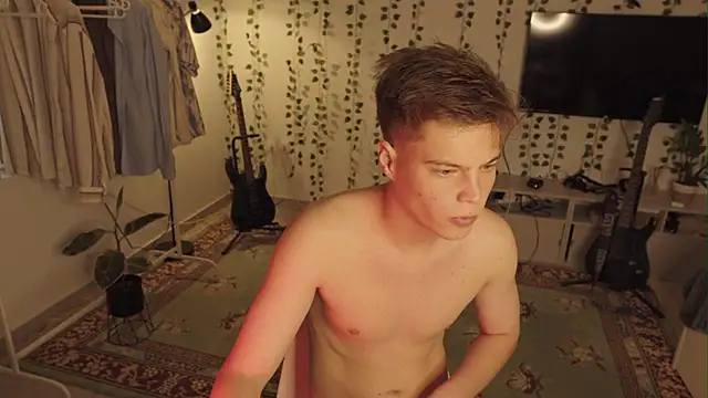 RusBradPitt online show from 10-20-25, 11:55