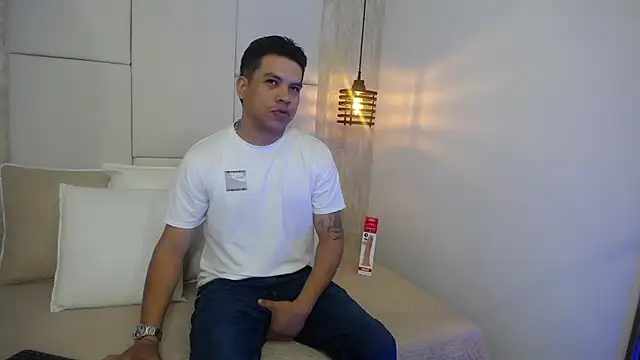 Dominic Taylor  online show from 09-11-25, 11:54