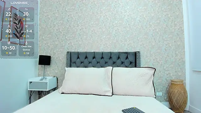 Snapshot of Cataleya_Wayne chatting on 09-28-25, 03:52 Cataleya Wayne online show from 09-28-25, 03:52