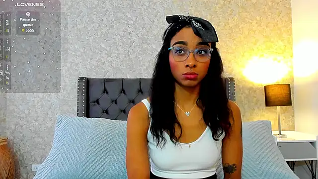 Snapshot of Cataleya_Wayne chatting on 09-18-25, 08:12 Cataleya Wayne online show from 09-18-25, 08:12