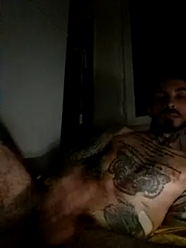 Snapshot of Robe420 chatting on 05-28-26, 12:18 Robe420 online show from 05-28-26, 12:18