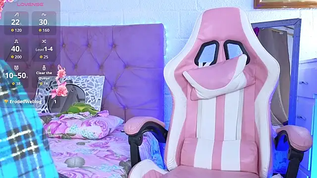 Isla rosee18 online show from 09-16-25, 01:06