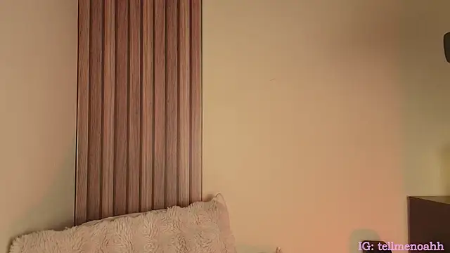 Hairyparadise online show from 11-30-25, 04:24