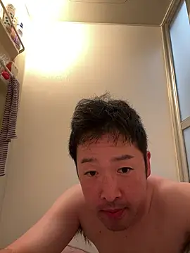 Snapshot of shin0689 chatting on 06-06-26, 11:10 shin0689 online show from 06-06-26, 11:10