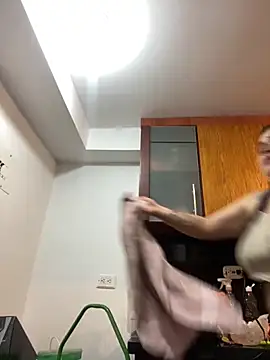 Tokio Sakura online show from 09-13-25, 11:38