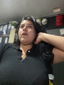 Tokio Sakura online show from 12-18-25, 09:51