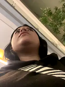 Tokio Sakura online show from 09-10-25, 01:26