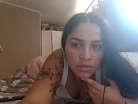 Snapshot of Denisutra777 chatting on 04-01-26, 03:20 Denisutra777 online show from 04-01-26, 03:20