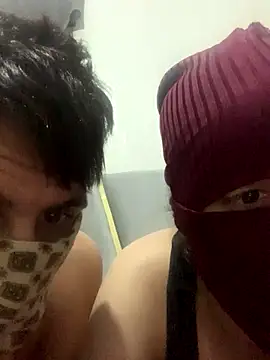 3Omar45 online show from 11-08-25, 10:57