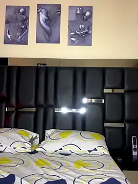 Kendra C online show from 09-10-25, 12:53