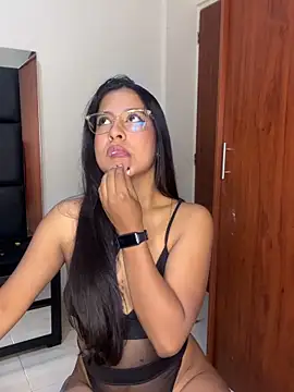 Kendra C online show from 10-18-25, 12:45