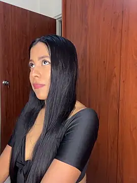 Snapshot of Kendra_C chatting on 03-28-26, 03:18 Kendra C online show from 03-28-26, 03:18