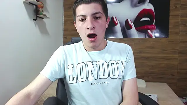 Snapshot of taner_king chatting on 10-19-25, 02:58 taner king online show from 10-19-25, 02:58
