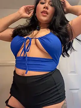 Myonlyprincess1 online show from 04-21-26, 04:52
