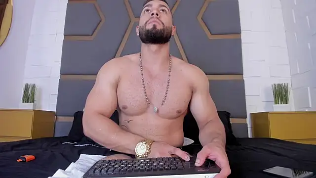 massimofiore  online show from 09-20-25, 04:06