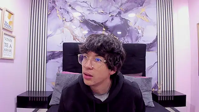 Desire Ecstasy online show from 11-27-25, 01:00