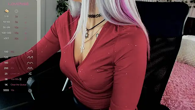 Kira Key online show from 11-22-25, 01:59