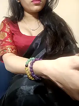 TheSassyGirl7 online show from 02-04-26, 06:25