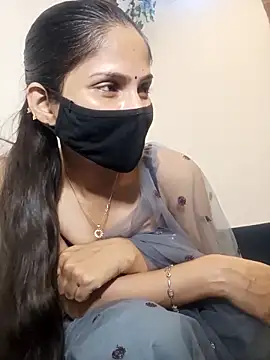 TheSassyGirl7 online show from 10-13-25, 07:04