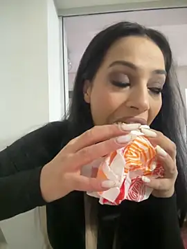 Bella Vixen  online show from 10-29-25, 08:08