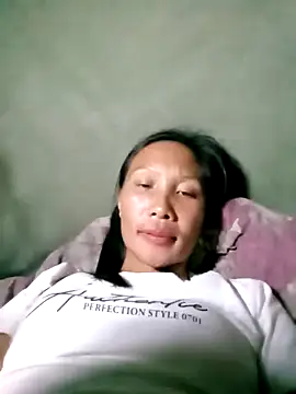 Lisa pusy online show from 10-05-25, 12:40