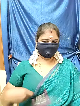 Snapshot of sushma26 chatting on 09-26-25, 01:07 sushma26 online show from 09-26-25, 01:07