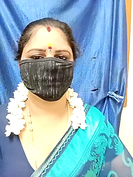 Snapshot of sushma26 chatting on 10-14-25, 04:51 sushma26 online show from 10-14-25, 04:51